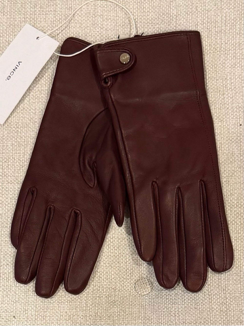 Vince Women’s Leather Gloves in Fig